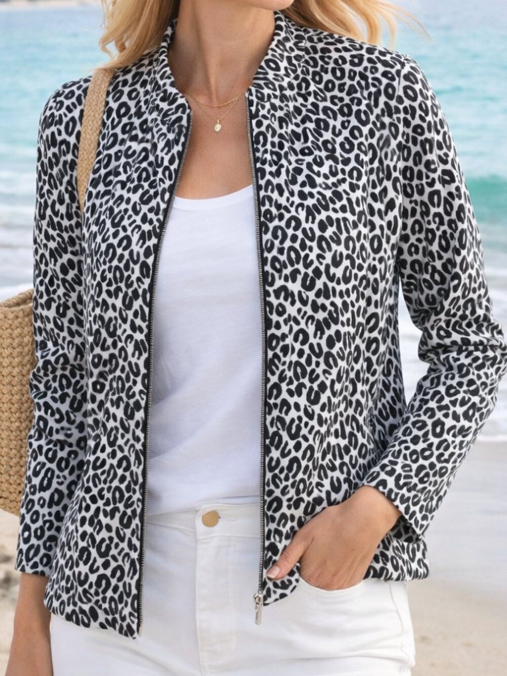 Harve Benard XL Lightweight Leopard Jacket Coastal Spring Layer Chic